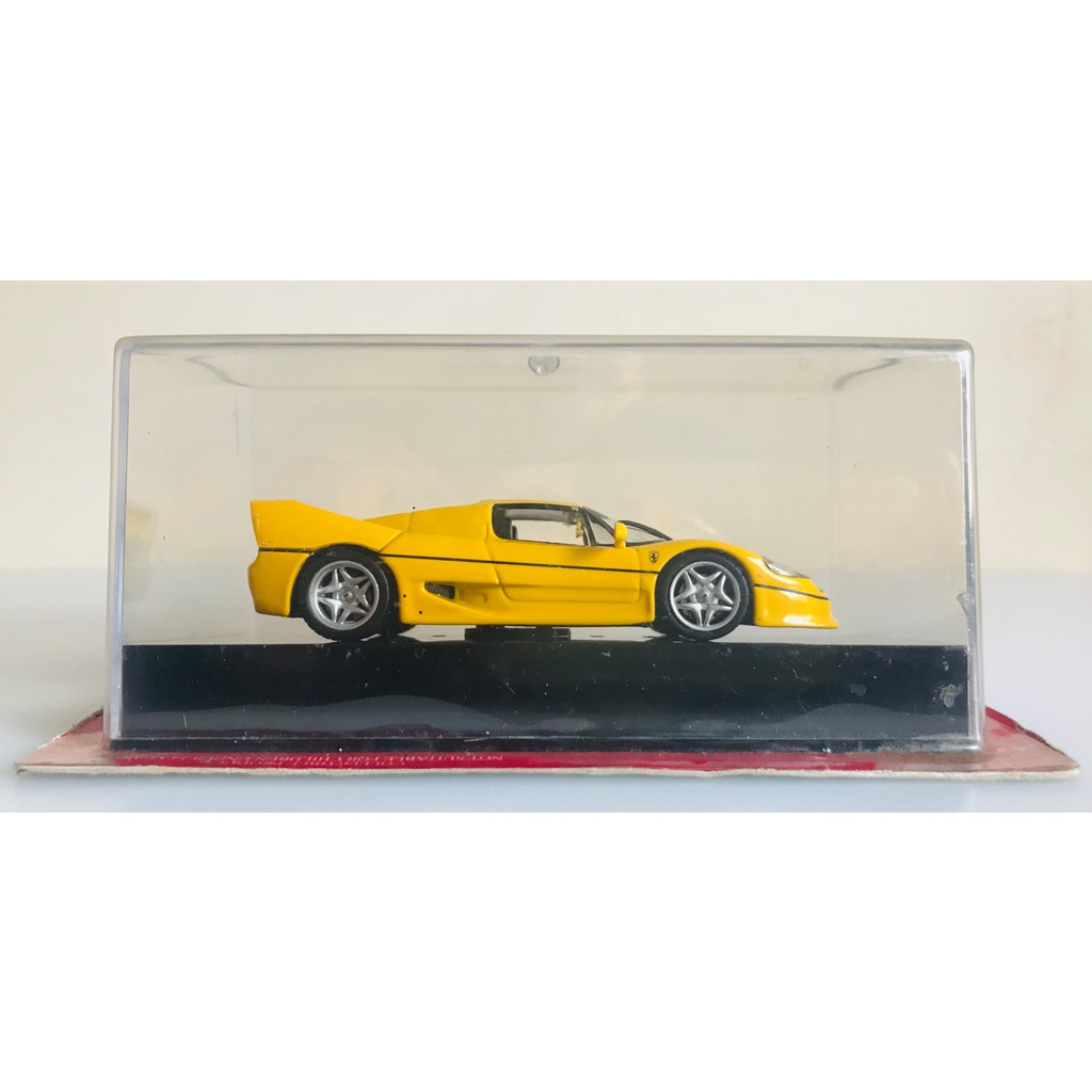 Miniatura Ferrari F50 (Lacrada) 1995 - Fórmula 1 - F1 - 1:43
