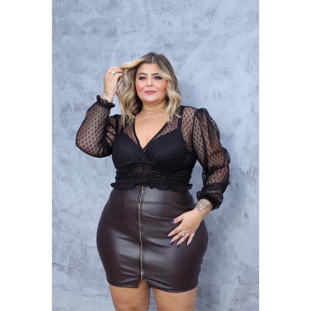 Saia couro plus store size