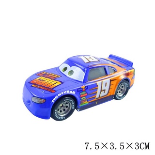 Carros 3 - Carrinho Die Cast Centro de Corridas Relâmpago Mcqueen