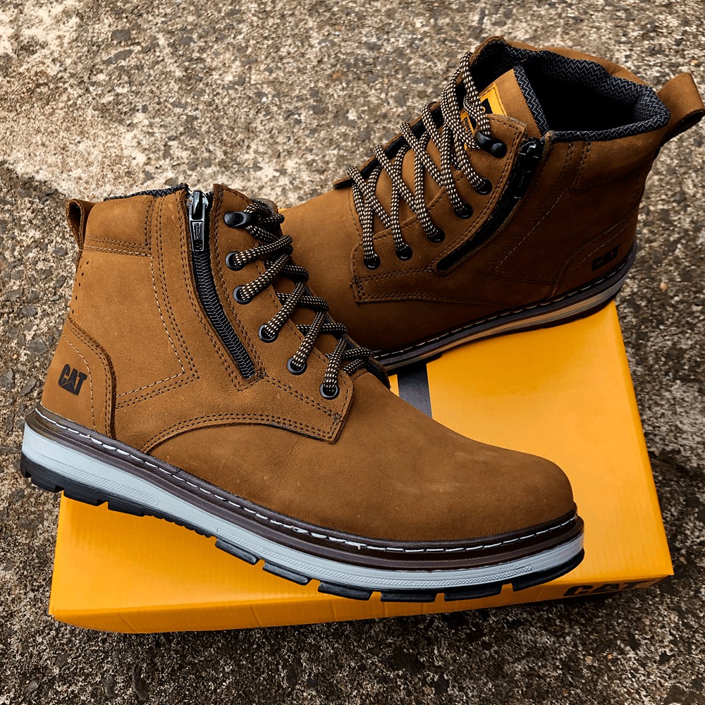 Bota Masculina Caterpillar Em Couro