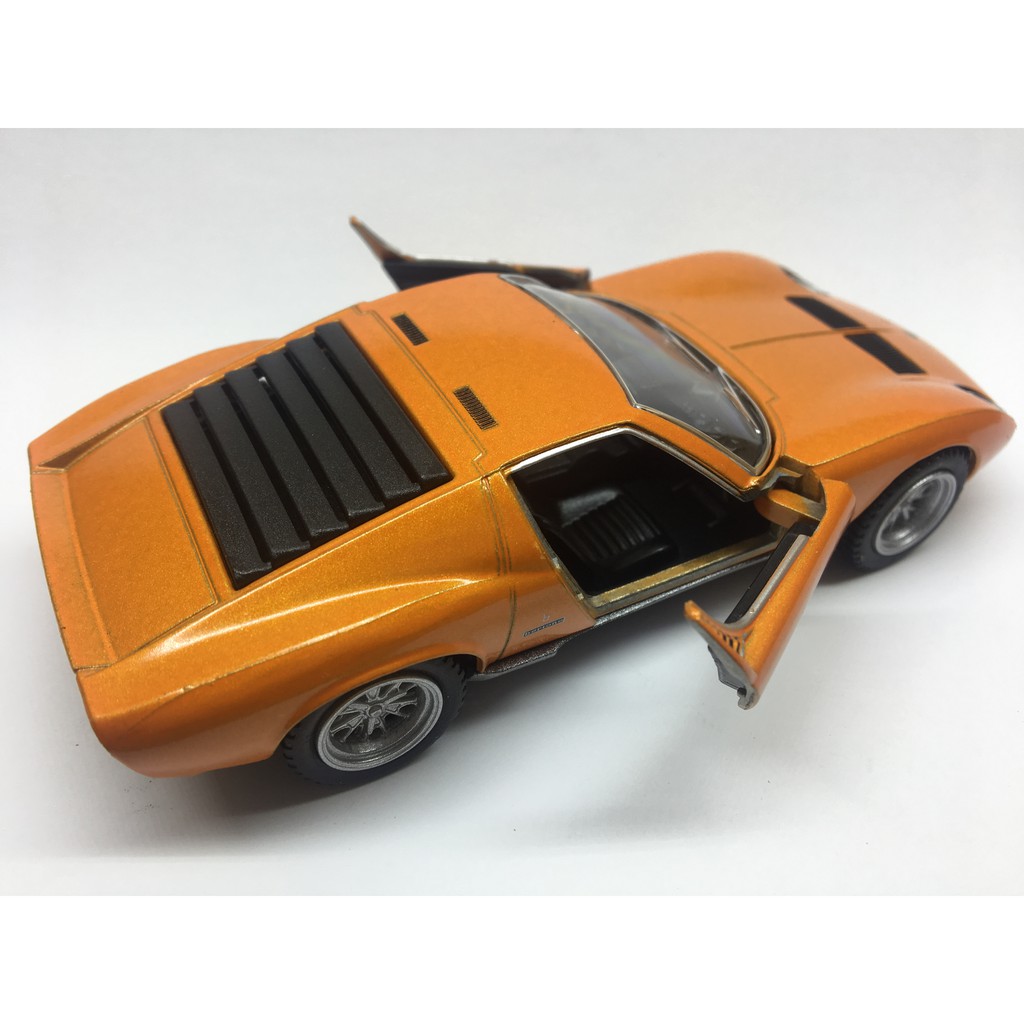 MIniatura Lamborghini Miura p 400 SV 1971 | Shopee Brasil