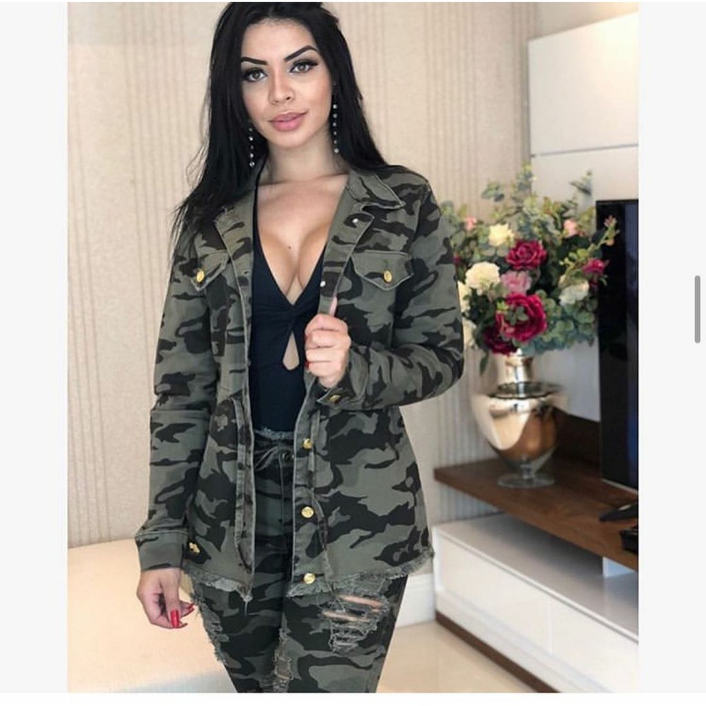 Parka militar hot sale camuflada feminina