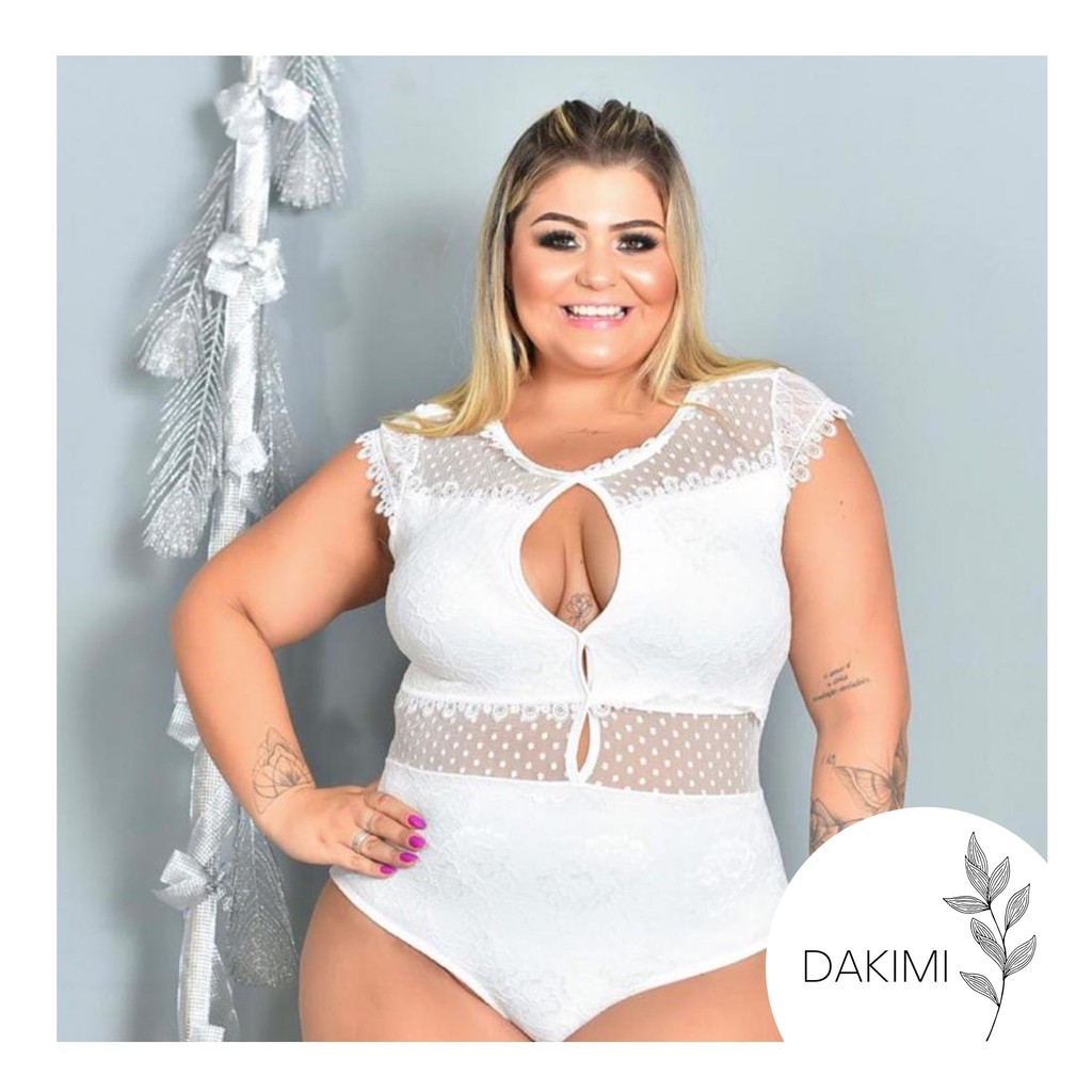 Body feminino store renda plus size