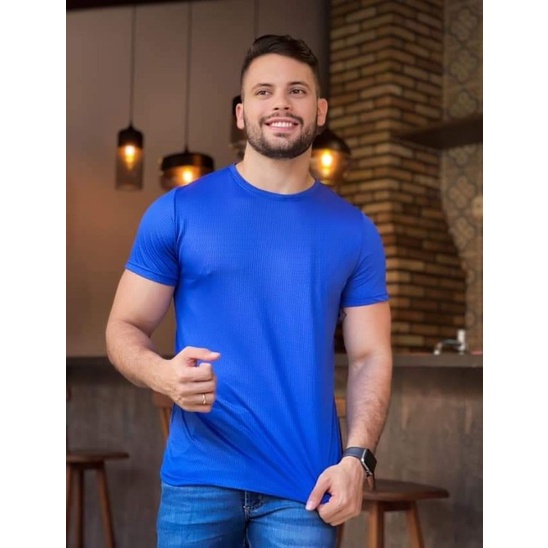 Camiseta Masculina Dry Fit: Liberdade e Frescor em Cada Movimento