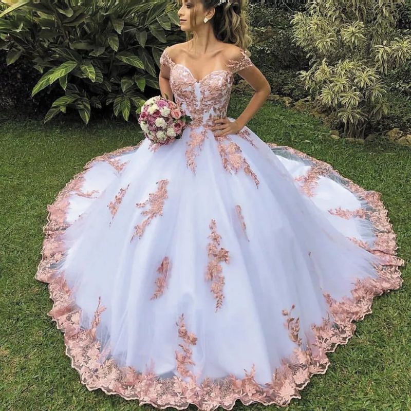 2023 Vestidos De Casamento Da Princesa De Luxo Tule Manga Longa