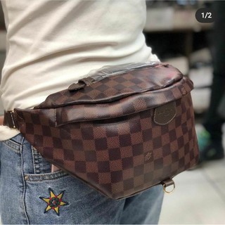 Bolsa LV pochete em couro Replica - Capichó Brechó