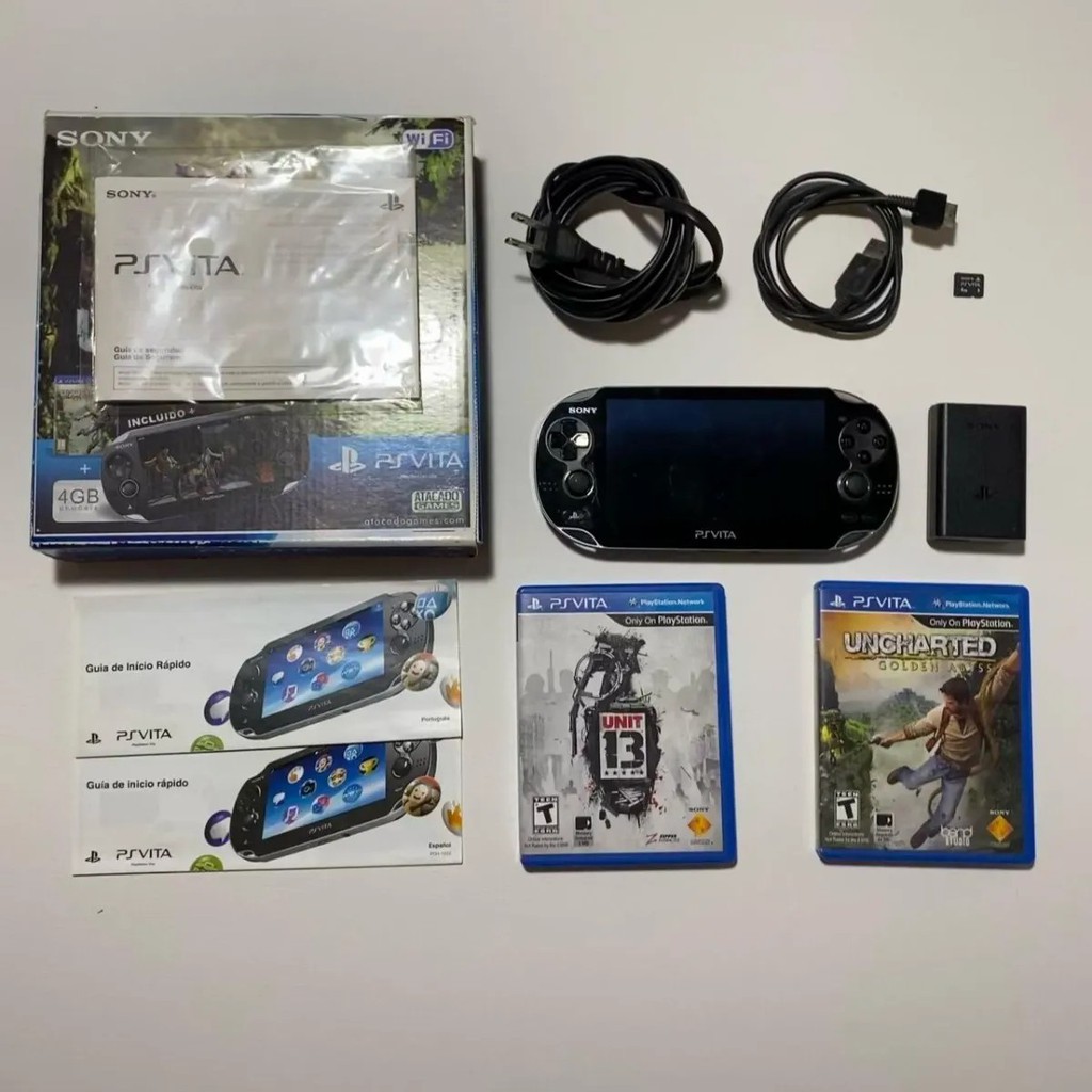 Ps Vita Completo com manuais + 02 Jogos na caixa + cartao 4gb