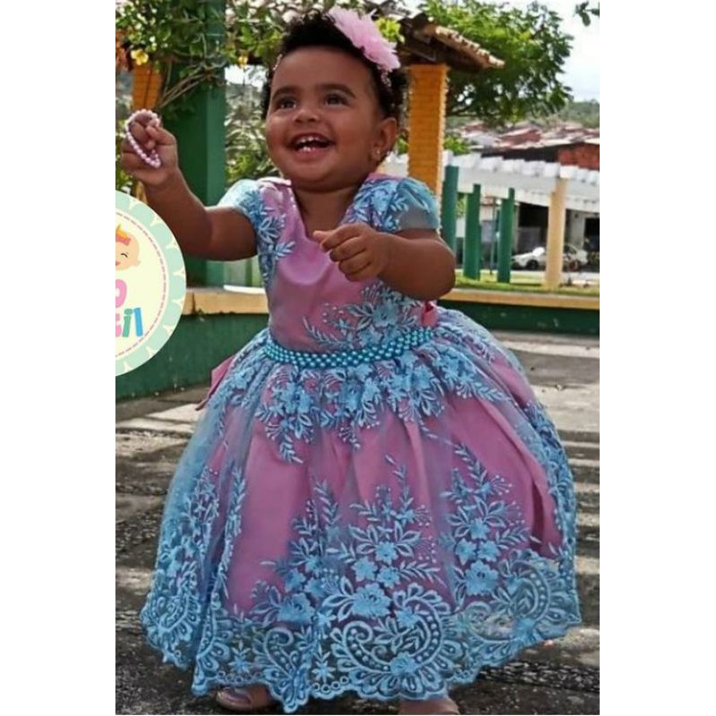 vestido infantil princesa rosa e azul com renda trabalhada