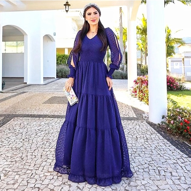 Vestido azul royal com manga hot sale de renda