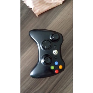 Xbox 360 Super Slim 4gb c/ Wi-Fi + 2 controles originais sem fio - completo.