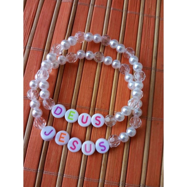 Pulseira personalizadas, pulseiras evangélica, Jesus, Deus | Shopee Brasil
