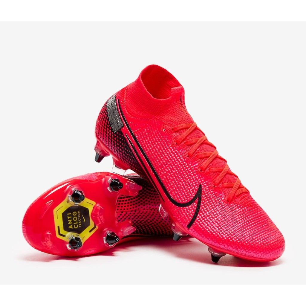 Chuteira nike hot sale com trava