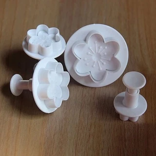 Kit Cortador Ejetor Flores Flor de Ameixa 4 peças para Pasta Americana e Biscuit - Confeitaria e Artesanato