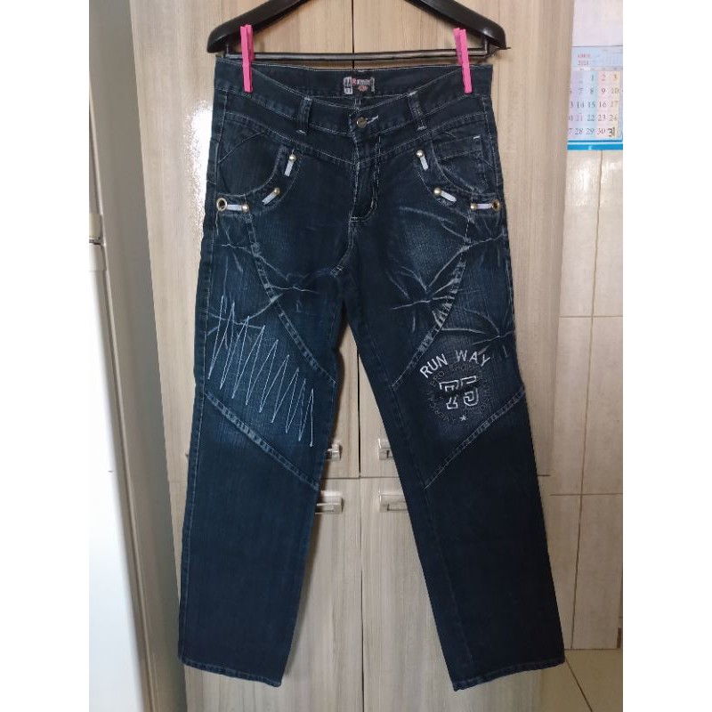 Calças jeans usadas sales masculina