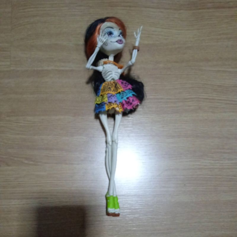 DIY LOL Surprise - Boneca de Papel com Roupa Customizada - Queen