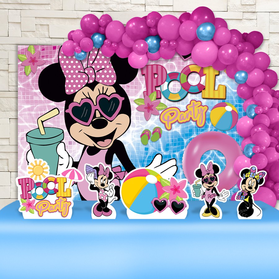 Ateliê Nina Decor - Amamos FESTA - Festas Personalizadas - 💦 uma Pool Party  super diferente por aqui, nossa clientinha queria Minnie na piscina!  Montamos essa fofura pra ela! 💦 5 aninhos