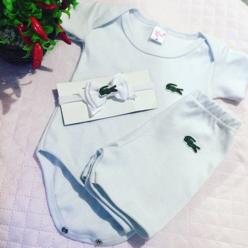 kit Lacoste para bebê menina