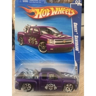 (variação) 2010 Hot Wheels #70/240 '07 Chevy Silverado #2/10 Hw Garage Purple Vhtf