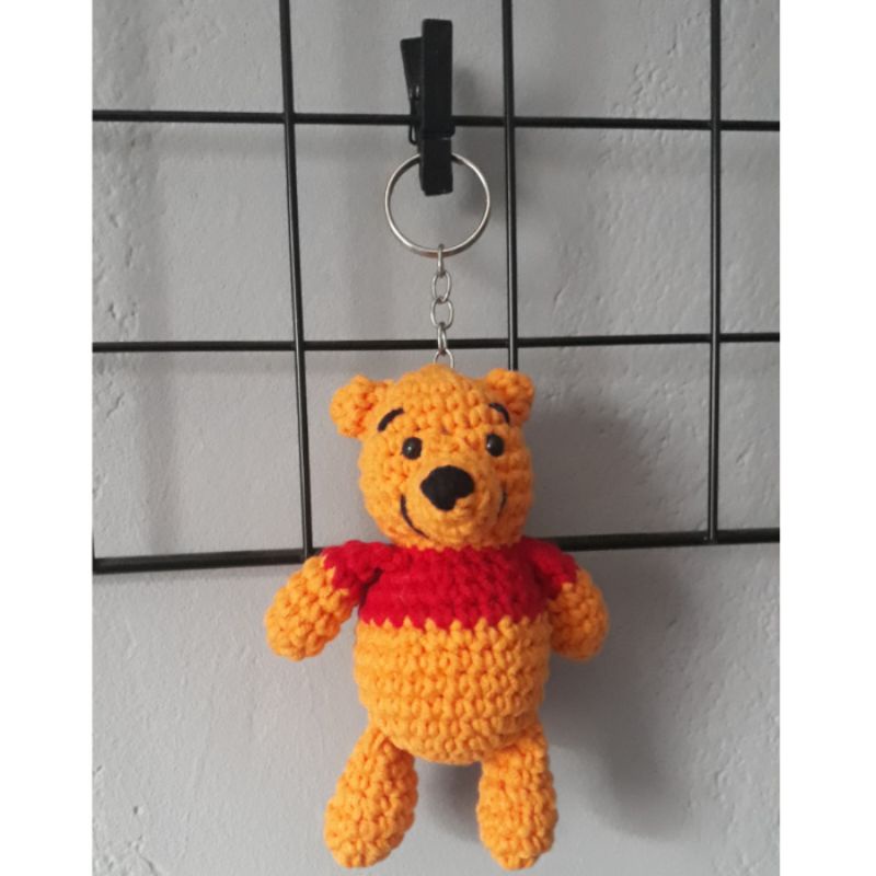 Chaveiro do Ursinho Pooh Amigurumi