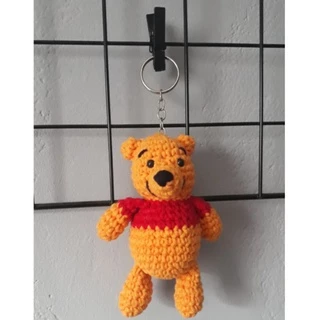 Chaveiro do Ursinho Pooh Amigurumi