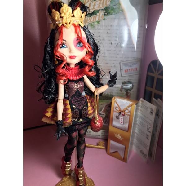 Ever after high boneca lizzie hearts