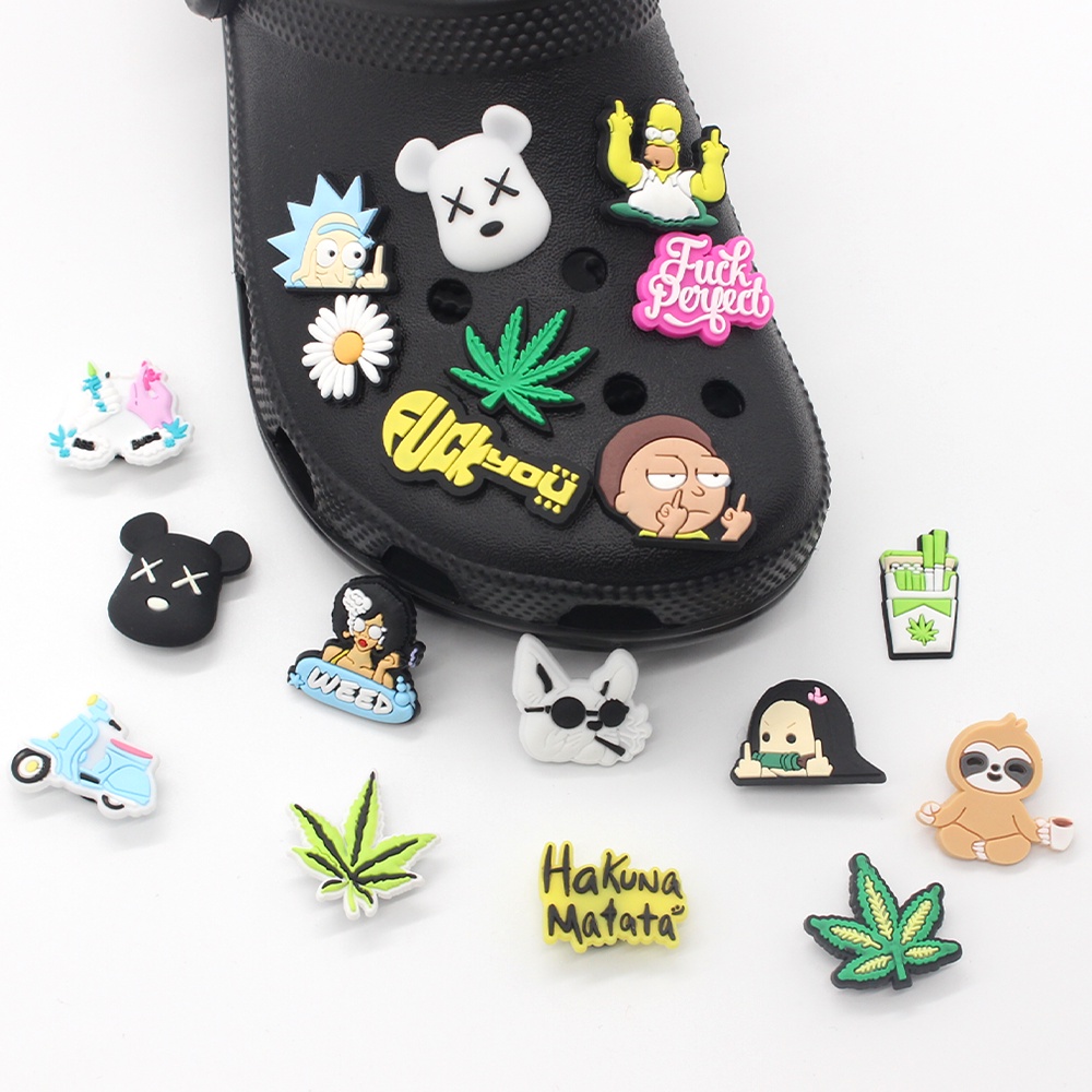 Crocs new Jibbitz série Desenho animado dedo médio diy detachable shoe accessories Croc pvc fashion cartoon decorate sandálias shoe charms Mais de 1000 estilos para você escolher