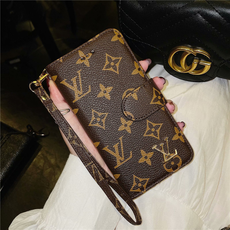 Louis Vuitton Cover Coque Case GH¢80 Available for: •iPhones 12Pro Max •  iPhones 12/12Pro Call or WhatsApp 0244359596