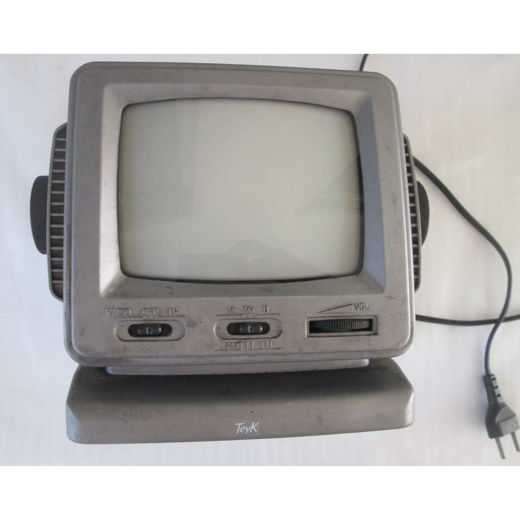 Mini TV Portátil Com defeito só funciona o rádio