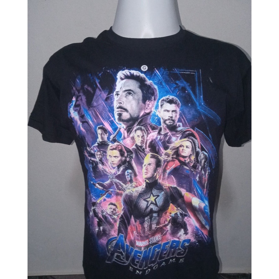 Camisa feminina dos store vingadores