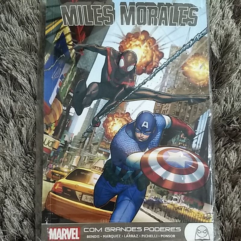 Miles Morales: Homem-Aranha Vol. 6, HQ / Quadrinhos