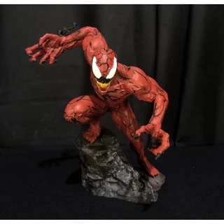 Boneco colecionável figure do Carnificina Marvel em impressão 3D.
