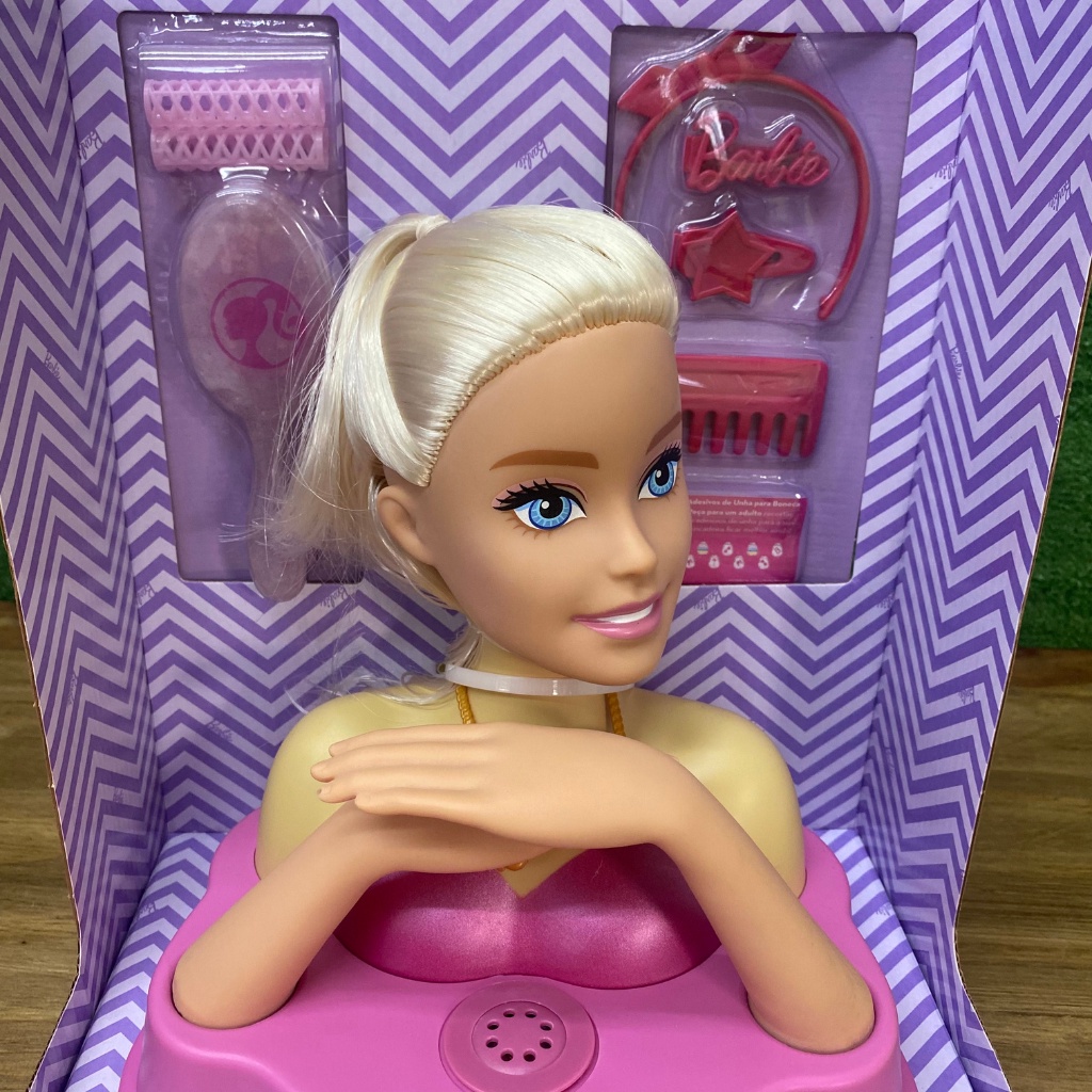 Barbie Para Pentear E Maquiar Boneca Barbie Brinquedo Menina