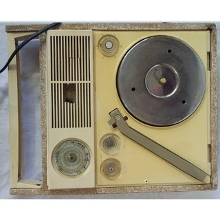 Toca Discos Antigo Portátil - A70
