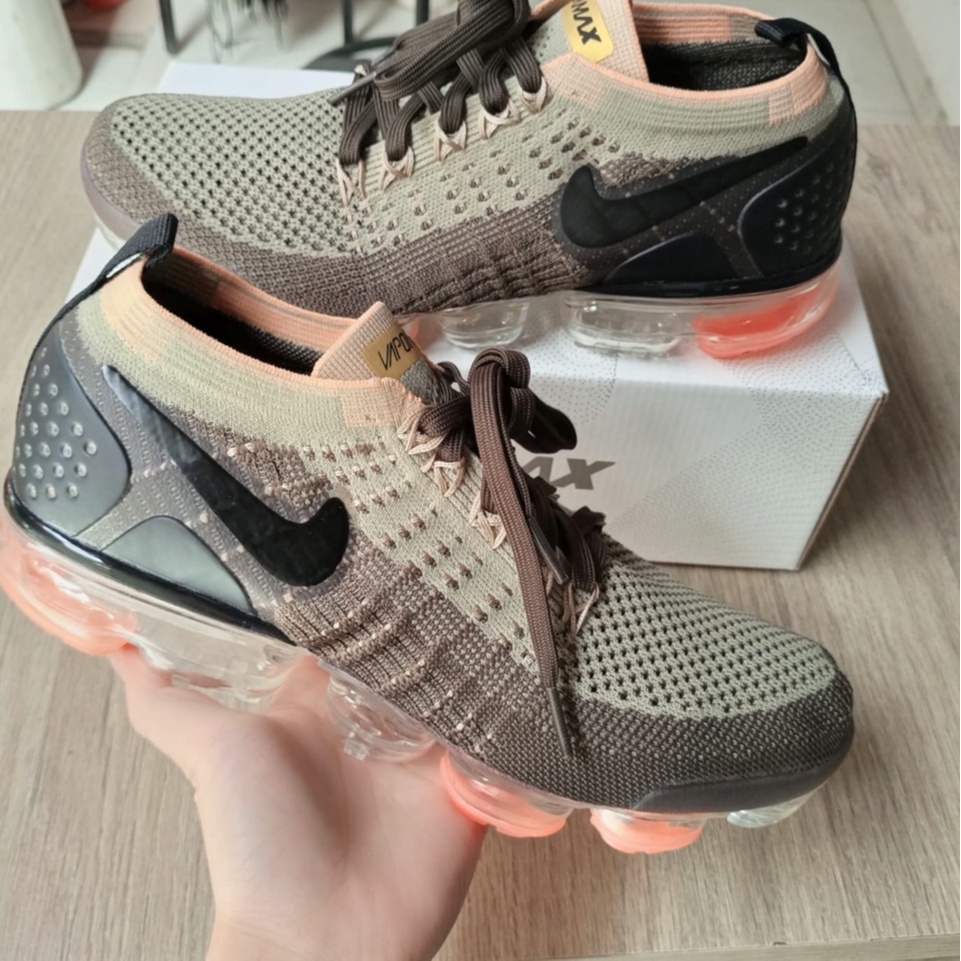 Vapormax flyknit 2 blue best sale and orange