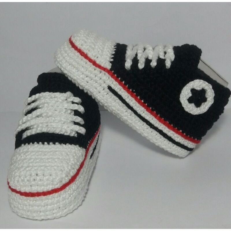 Sapatinho de croche all star sale cano alto