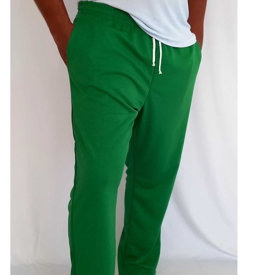 Preços baixos em Calça Verde tamanho M sem marca para Homens