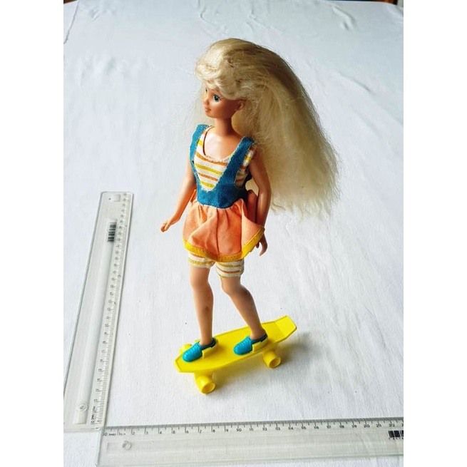 Boneca Barbie Genérica - Anos 90 - Escorrega o Preço