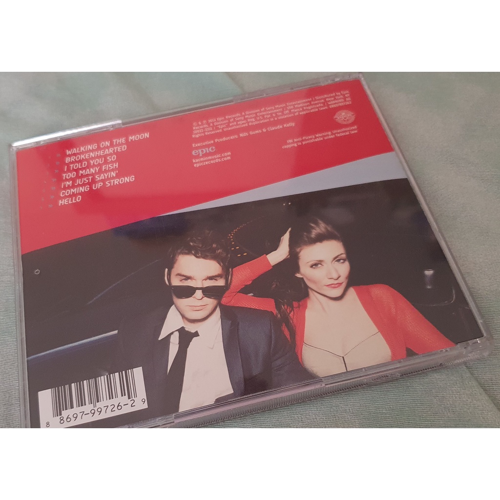 CD Hello - Karmin (Importado - Qveen Herby) | Shopee Brasil