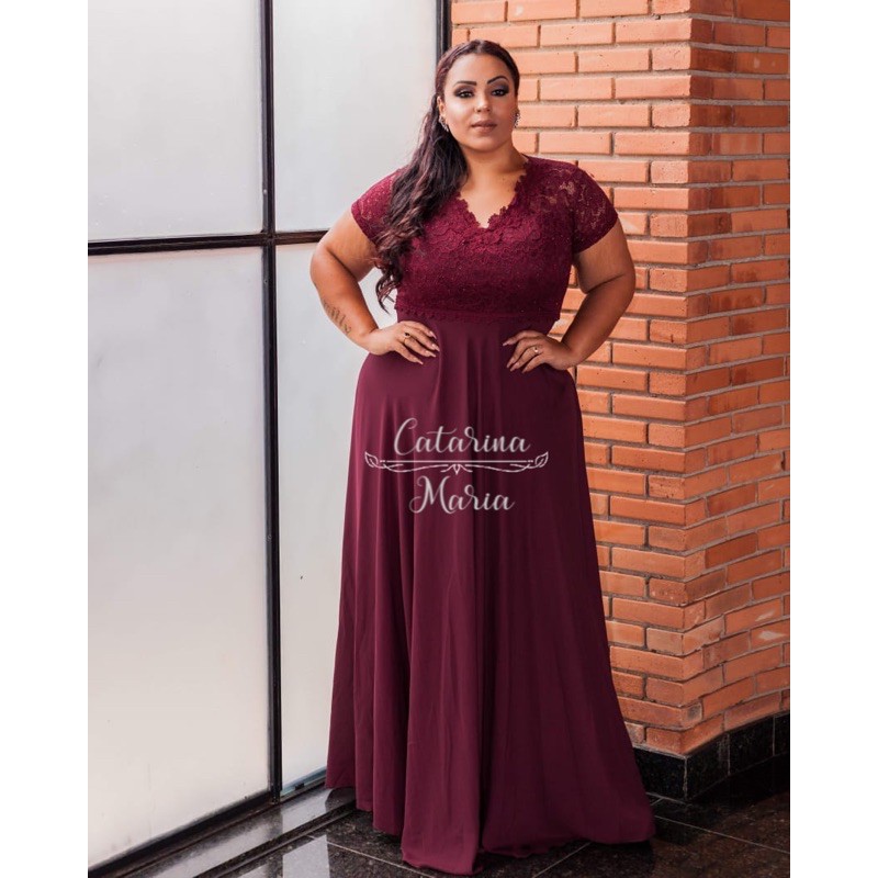 Vestido para madrinha na store cor marsala plus size