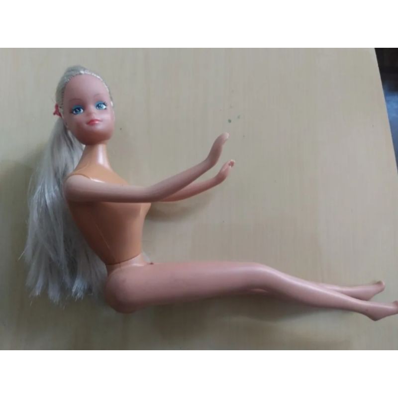 Boneca Barbie Genérica - Anos 90 - Escorrega o Preço