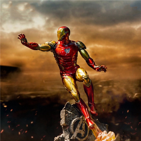 EstÃ¡tua De Ironman De Avengers Endgame. Os Vingadores, Ã© Um Filme De  Super-herÃ³i Americano Baseado Na Equipe De Super-herÃ³is Foto de Stock  Editorial - Imagem de martelo, américa: 155474183