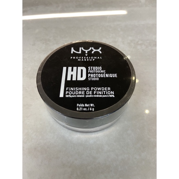 NYX hd studio powder top