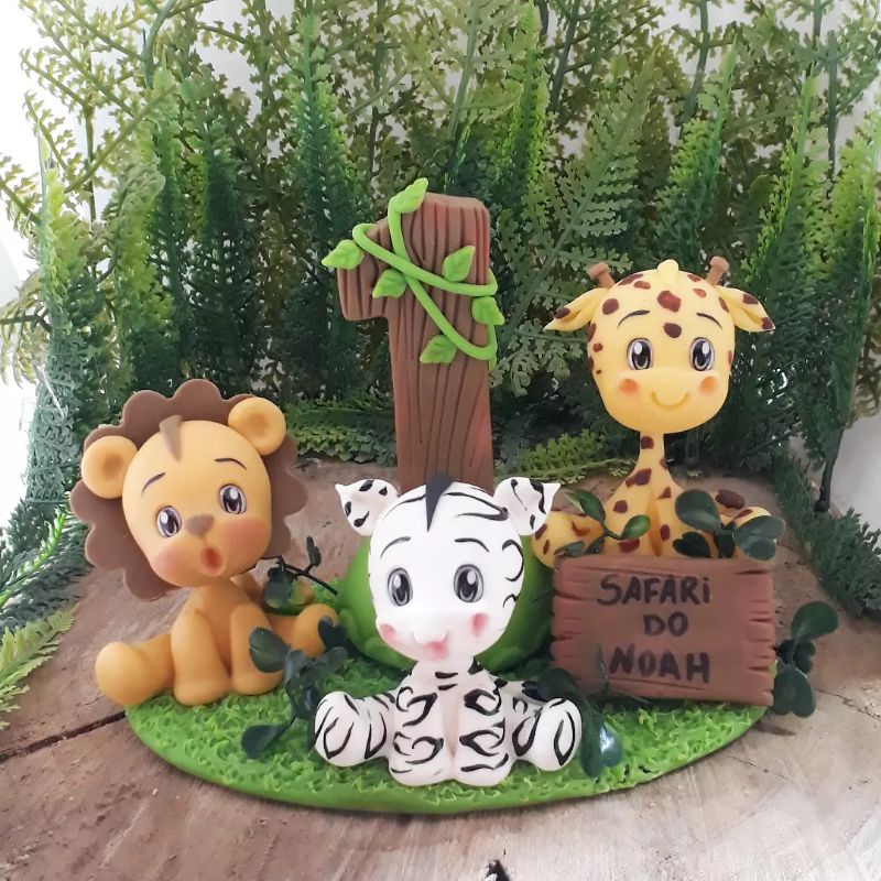 Vela topo de bolo Safari Trio de Bichinhos em biscuit para festa de aniversário infantil personalizado