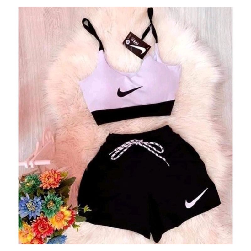 Conjunto nike best sale feminino academia