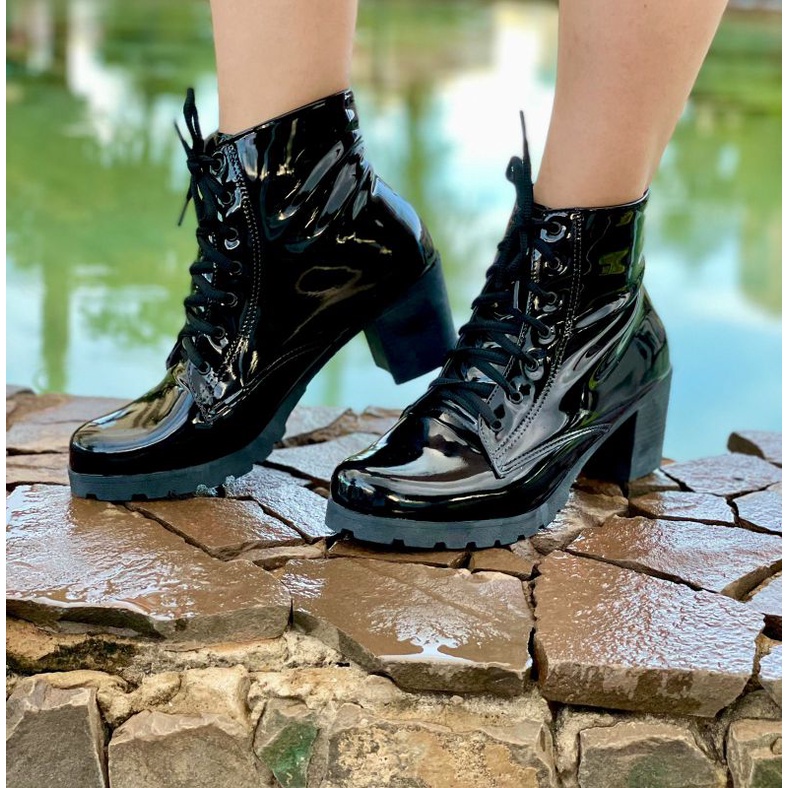 Botas Femininas: Cano Curto, Salto & Coturnos