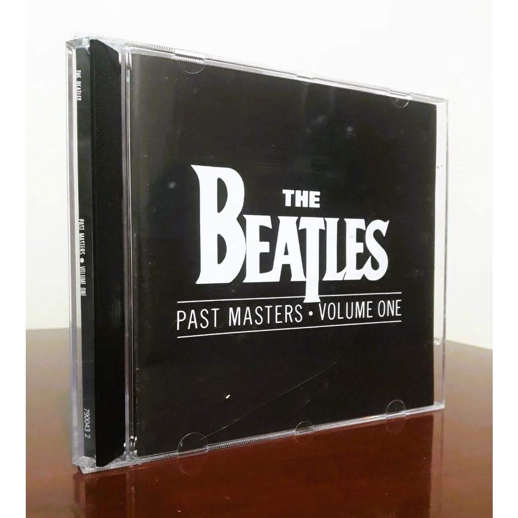 CD The Beatles Past masters Volume one Shopee Brasil