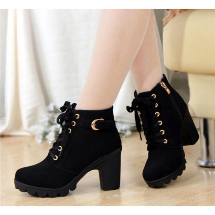 Imagens de botas hot sale femininas cano curto