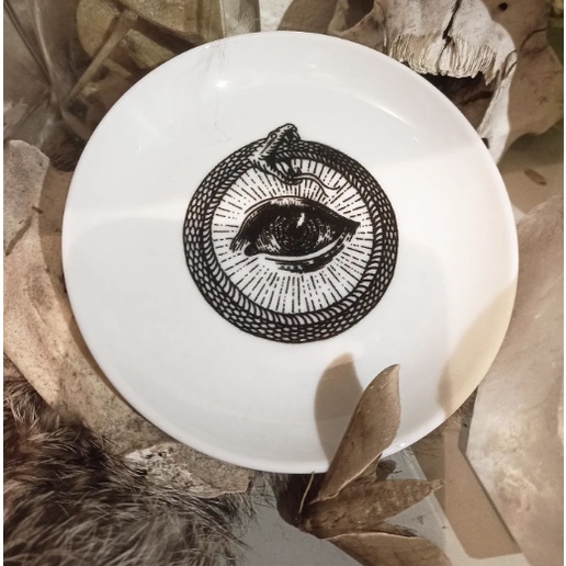 Pratinho/Pires de porcelana 10,5cm de diâmetro - Ouroboros