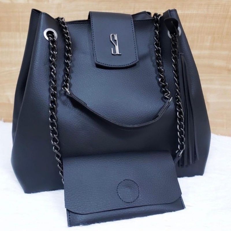 Bolsa feminina grande Santa Lolla preta alça corrente | Shopee Brasil