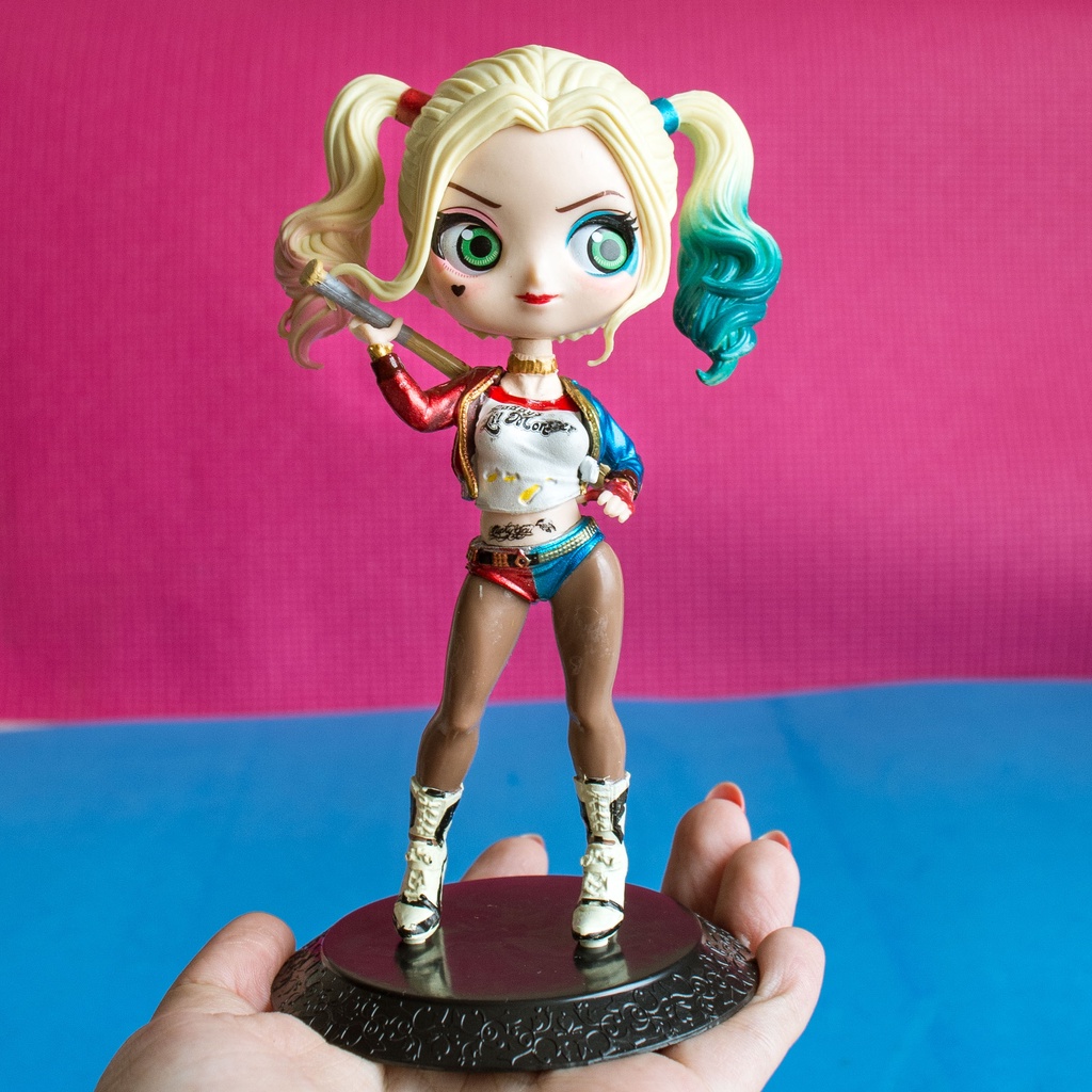 Action Figure Estátua Arlequina Harley Quinn: Esquadrão Suicida